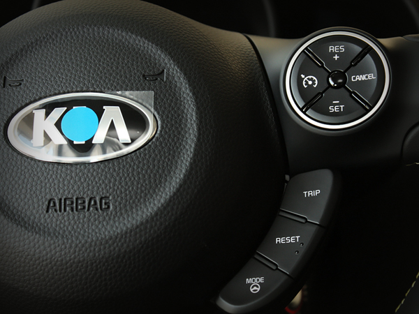 猛虎出閘 AUDI 同父異母親兄弟之跨界潮休旅 KIA SOUL 《KIA潮勢力-試駕體驗活動》