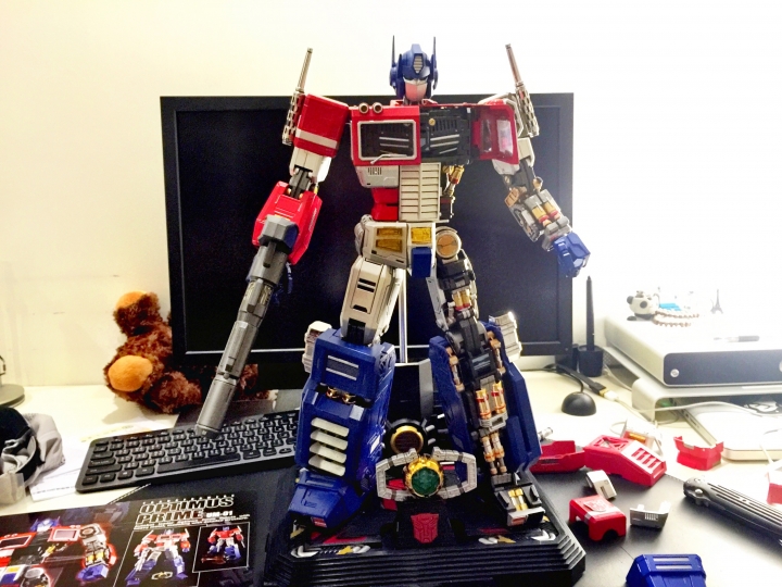 Art storm UM-01 柯博文