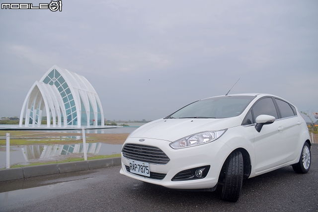 FORD FIESTA 1.0T 24HR 北門水晶教堂一日遊