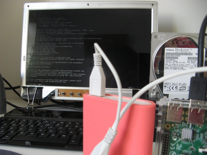 raspberry pi 打造家用 NAS openmediavault