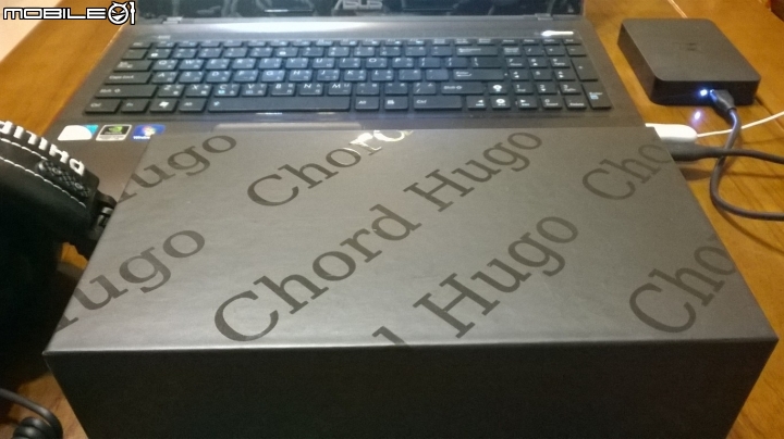 [開箱] 黑色hugo