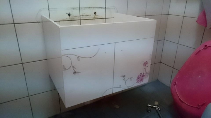 自家浴櫃DIY