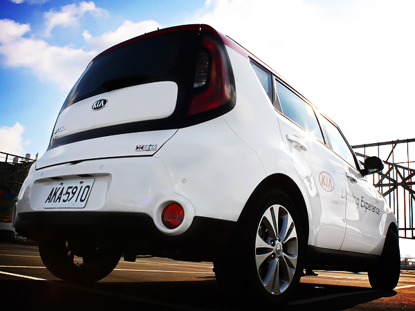 猛虎出閘 AUDI 同父異母親兄弟之跨界潮休旅 KIA SOUL 《KIA潮勢力-試駕體驗活動》