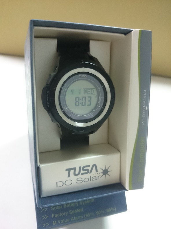 [開箱] 熱騰騰的潛水錶_TUSA IQ1203