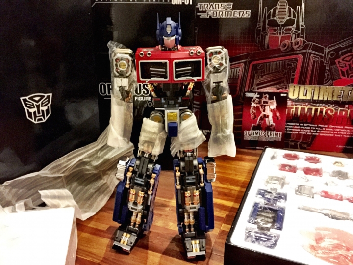 Art storm UM-01 柯博文