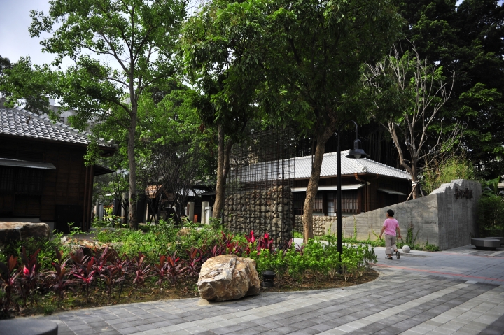 星爸帶你遊台中  歲月傳承的文學館