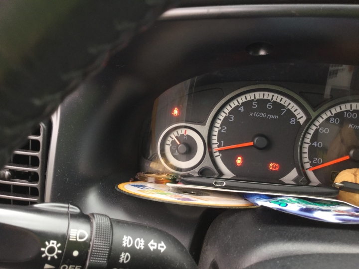 請問escape車主 水箱溫度問題