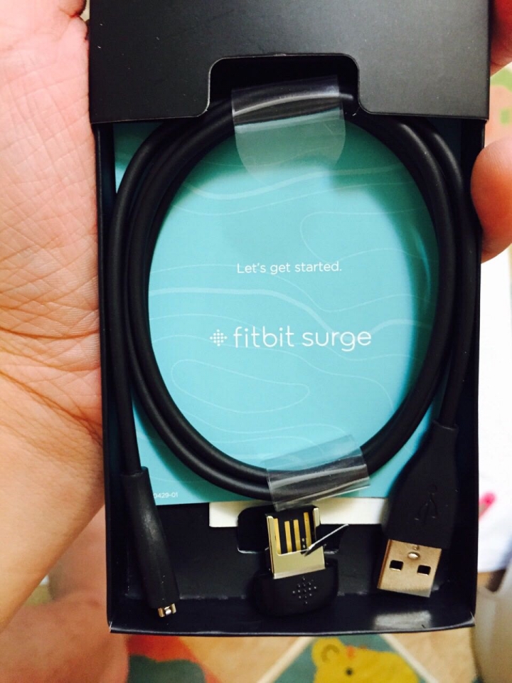 ［開箱］Fitbit Surge運動手環