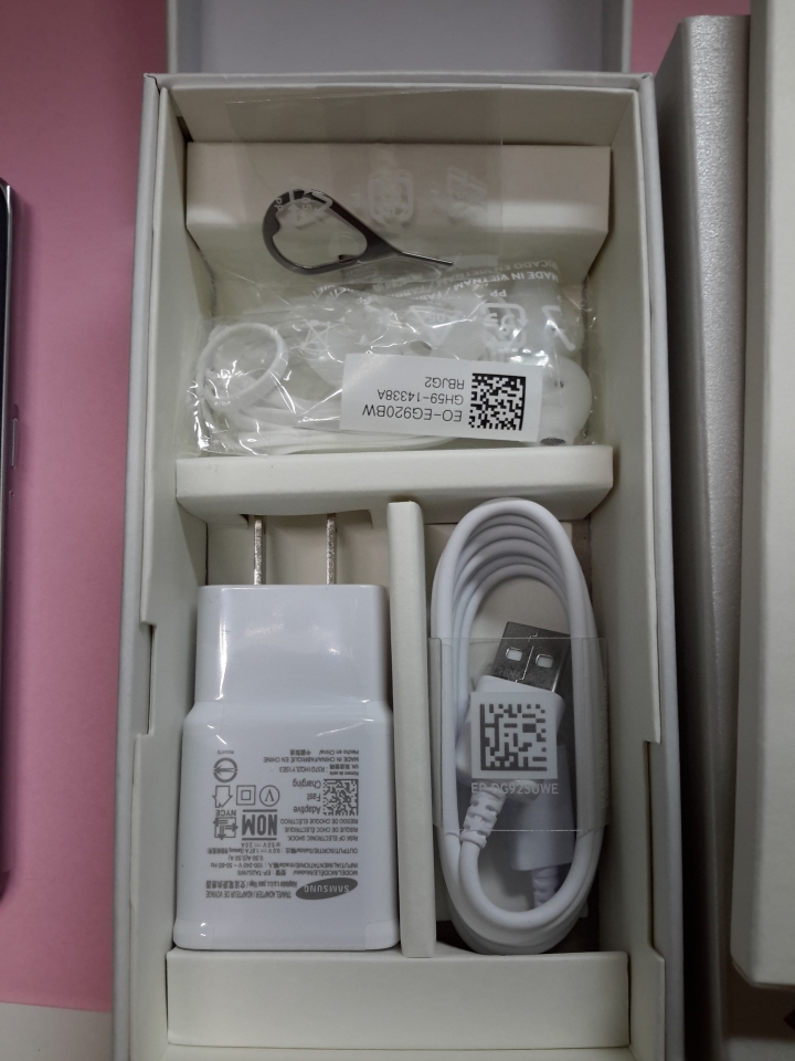 Galaxy S6 64G深藍開箱