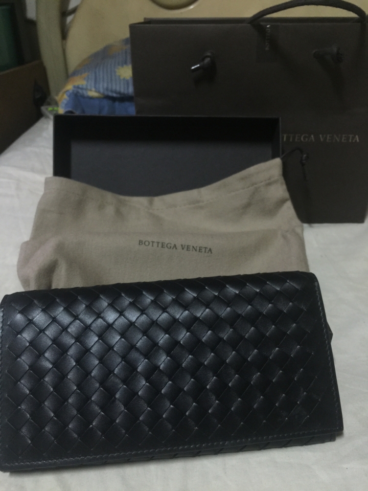 託歐元的福，入手BOTTEGA VENETA長夾(傷眼的不專業開箱)