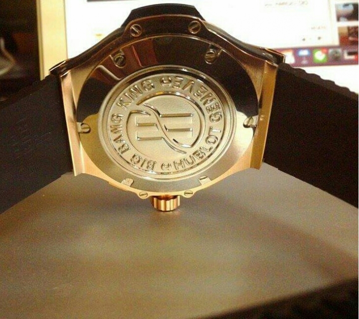 Hublot這隻看得出來仿的嗎？