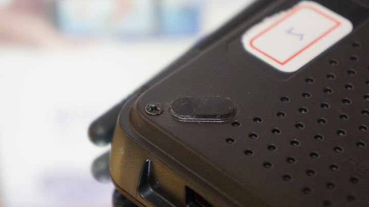 【試用】娛樂不受"線"  全家歡樂無上限  BenQ 電視上網精靈 JM-250試用分享