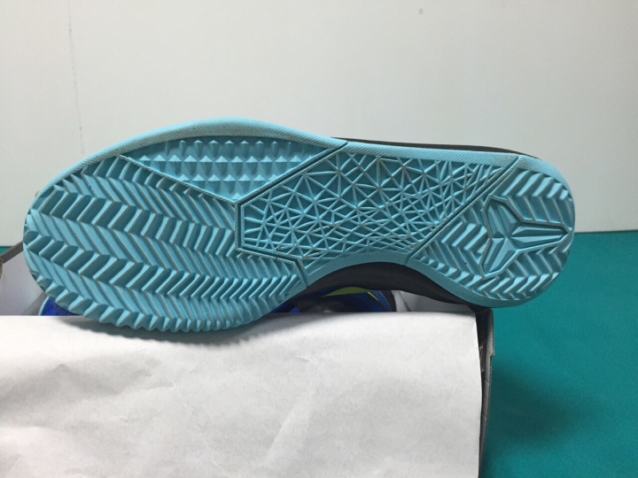 [開箱］kobe mentality 籃球鞋入手