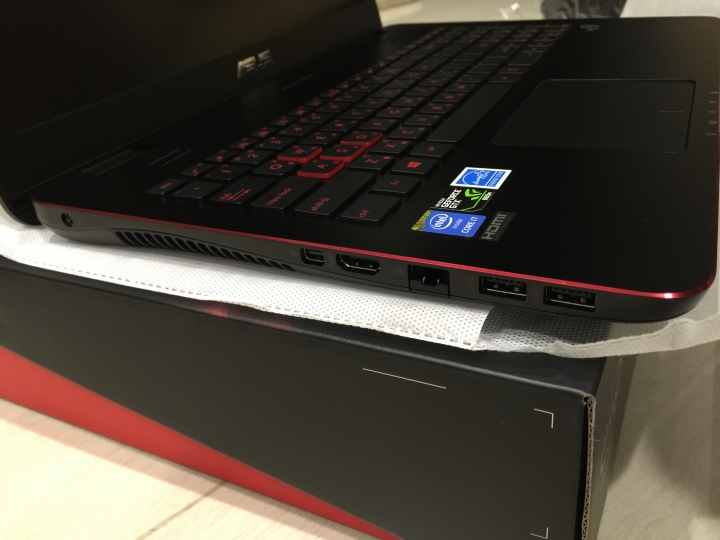 G551JM開箱