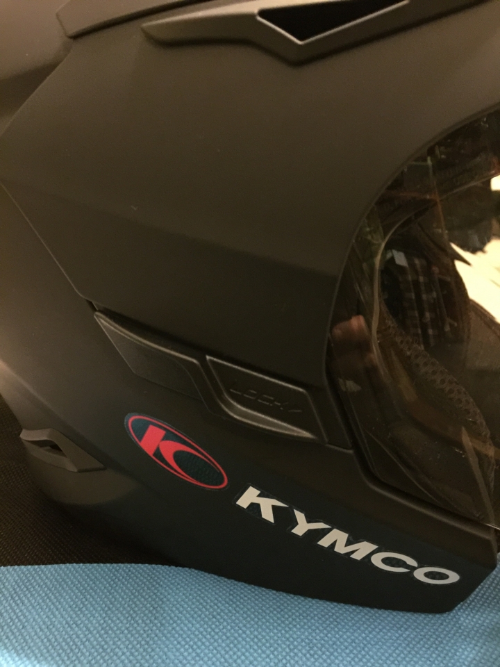 KYMCO 50廠慶版 DIY 安全帽 （ZEUS 613 & 202FB 消光黑）