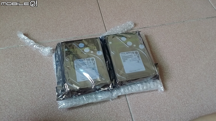 [開箱]Thecus N2310+Toshiba MG03ACA200*2+Asus RT-AC55U 簡單分享