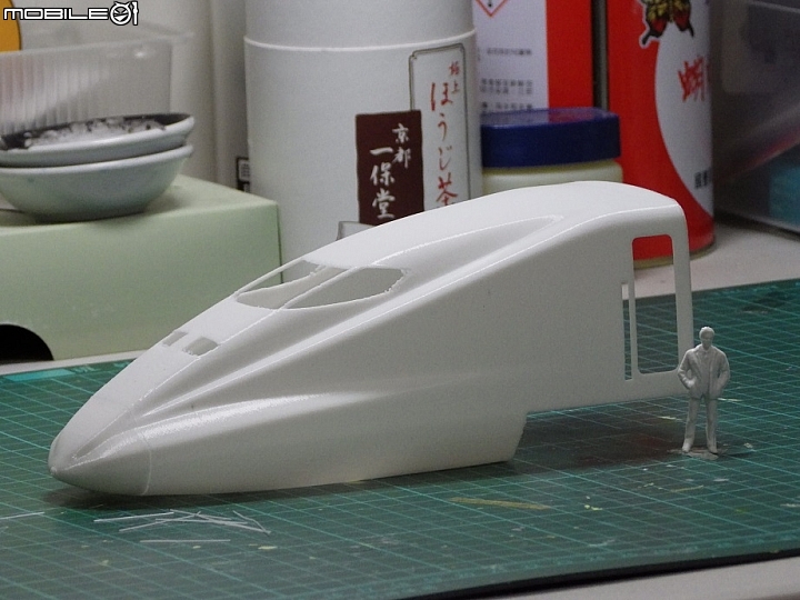 高鐵老皮歡樂列車模型製作