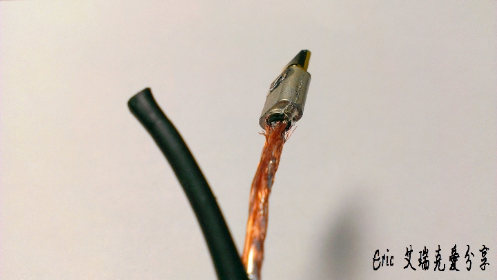 [分享.拆解] Avier Micro USB 傳輸充電線 扒皮去殼 內部實況 (圖多慎入)
