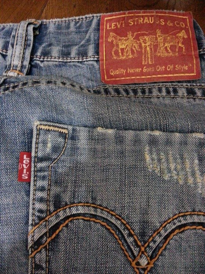 請教Levi's 牛仔褲款式