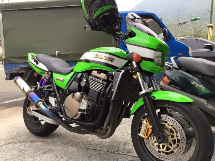 想請問各位重機大大們