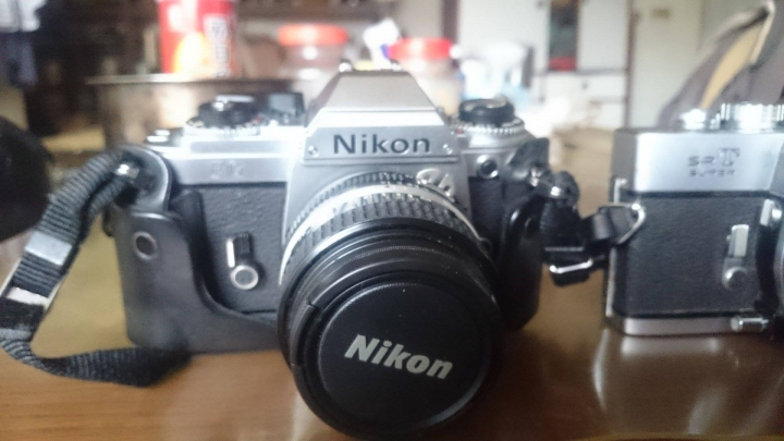 老Nikon想知道型號