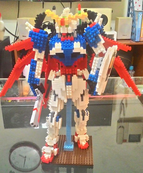 有沒有人在玩鑽石積木創作?(LOZ,nanoblock,etc...)??
