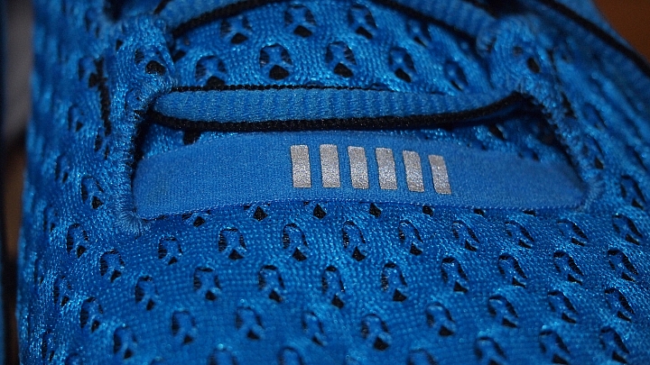 像飆速般的速度感受，UNDER ARMOUR SPEEDFORM GEMINI能量跑鞋開箱試用