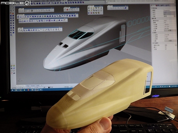 高鐵老皮歡樂列車模型製作