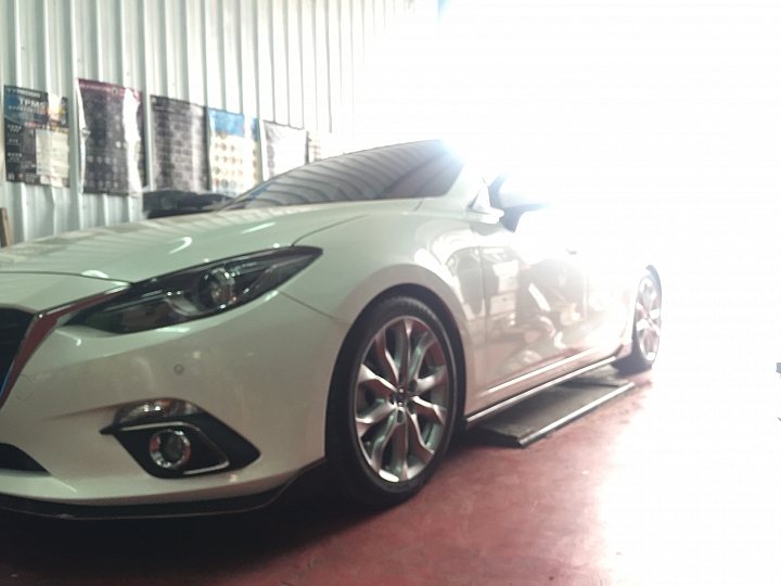 2015 MAZDA 3 安裝 TEIN SF+ EDFC Active Pro 分享