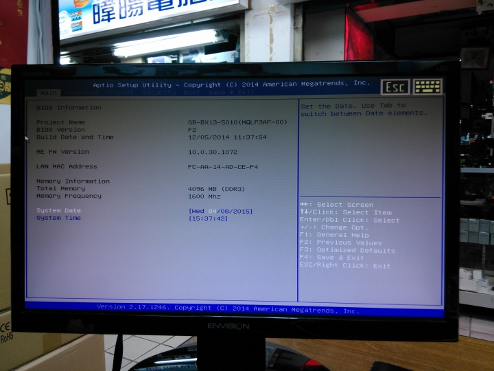 技嘉 BRIX s 第五代 i3-5010U HD 5500 支援 miniDP 4K 60Hz BXi3H-5010