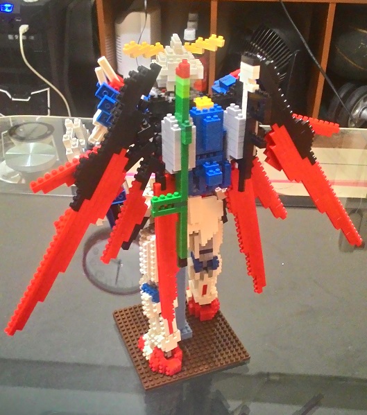 有沒有人在玩鑽石積木創作?(LOZ,nanoblock,etc...)??