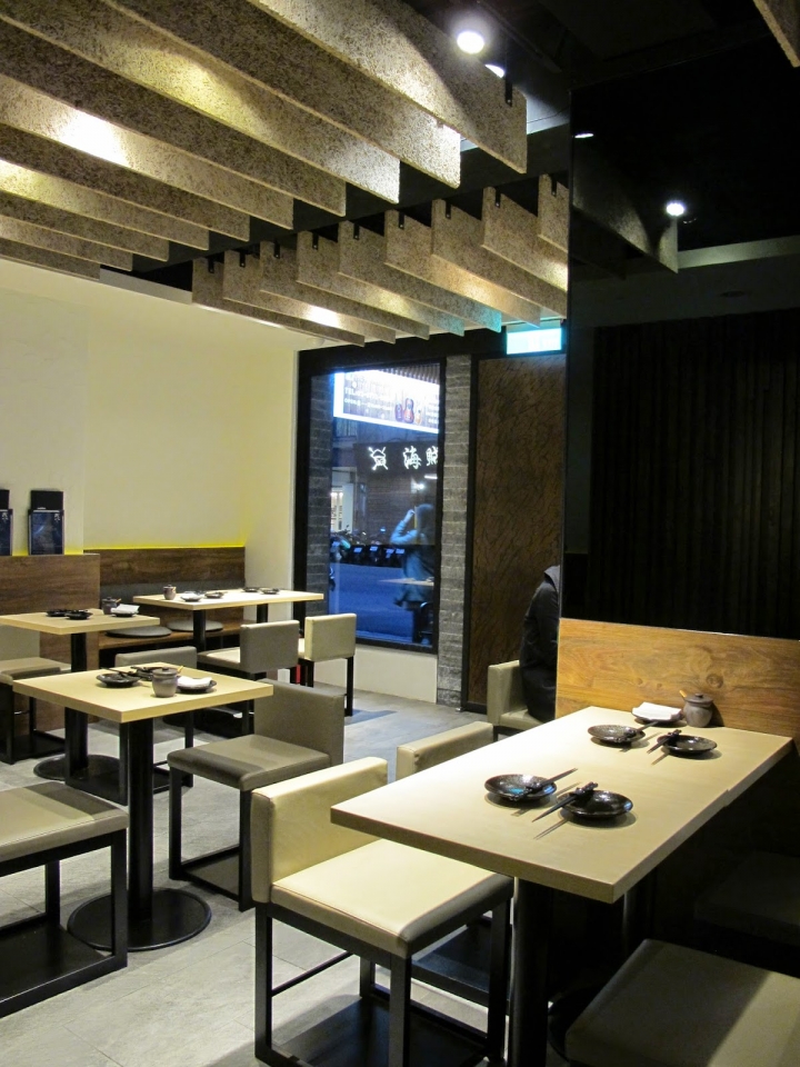 [食記] 天八日式居酒屋-忠孝店。生魚片壽司創意料理!下班小酌好去處!