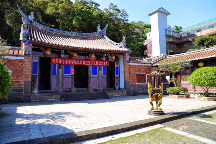 平淡中帶有一點樸實的西雲禪寺