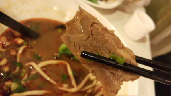 在台北牛肉麵節得獎的好吃牛肉麵 台北”南岭麵館”