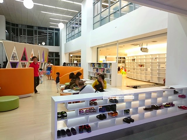 新北市圖書館新總館 - 簡約新穎又具未來感的圖書館,24小時開放,挑燈夜戰的用功者有福囉~