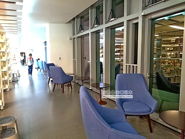 新北市圖書館新總館 - 簡約新穎又具未來感的圖書館,24小時開放,挑燈夜戰的用功者有福囉~