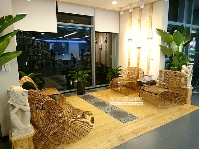 新北市圖書館新總館 - 簡約新穎又具未來感的圖書館,24小時開放,挑燈夜戰的用功者有福囉~