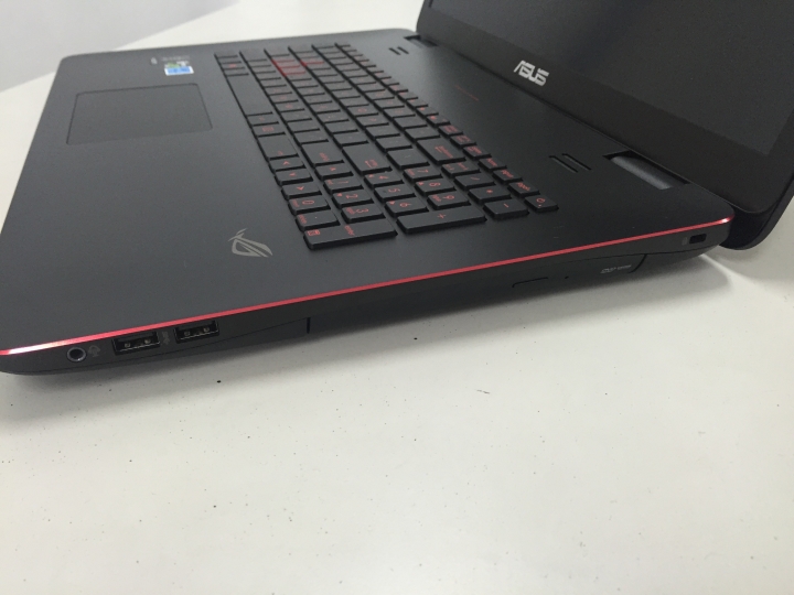 ASUS電競系列筆電17.3吋 G771JW 開箱分享
