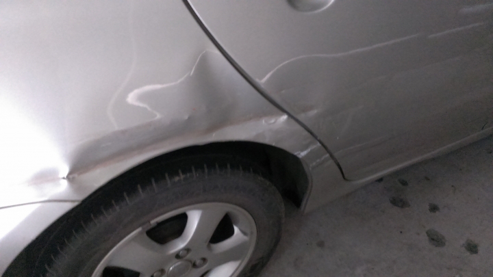 車禍小擦撞打算換車須要先整理嗎???