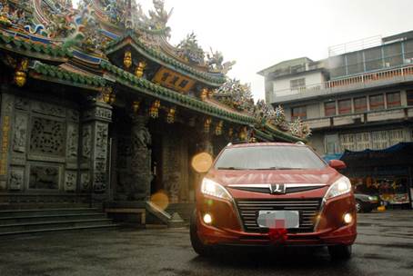 大雨澆不熄我過火的熱情！U6 SPORT新車求好運