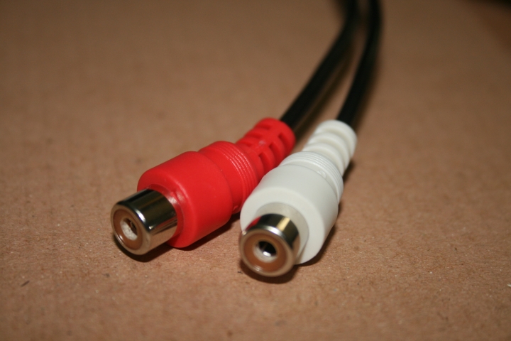 [老舊影音設備救星] AVerMedia 圓剛  訊號轉換器 ET113 色差端子轉HDMI端子