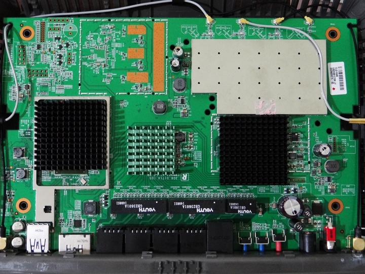 [music] NETGEAR Nighthawk X6 R8000 開箱