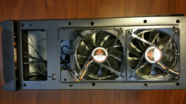 請益:CPU+GPU水冷混搭機殼12CM風扇配置善熱效益