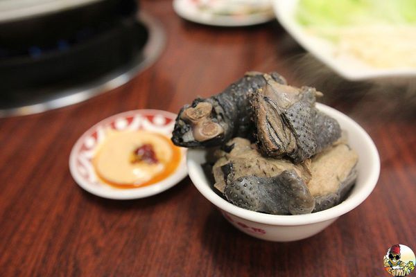 [食記] 新竹竹北 帝王食補薑母鴨 春夏養生食補烏蔘雞