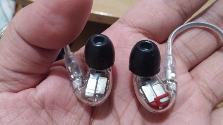 [簡單開箱] Shure SE846