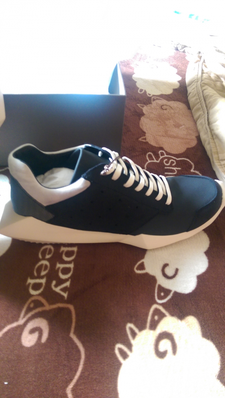 Rick Owens x Adidas Tech Runner 簡易開箱