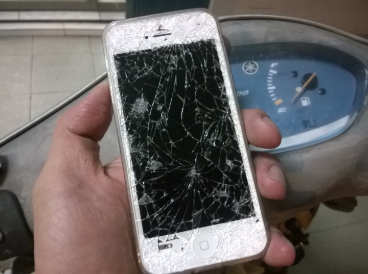 【 失物招領】 iPhone 5