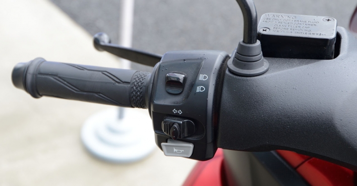 YAMAHA TRICITY 125 靜態外觀照
