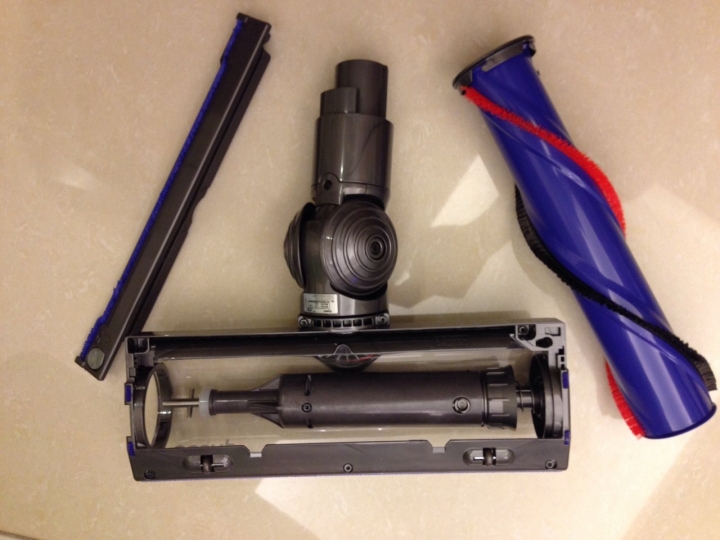 美國2015年最新 Dyson V6 motohead 開箱文