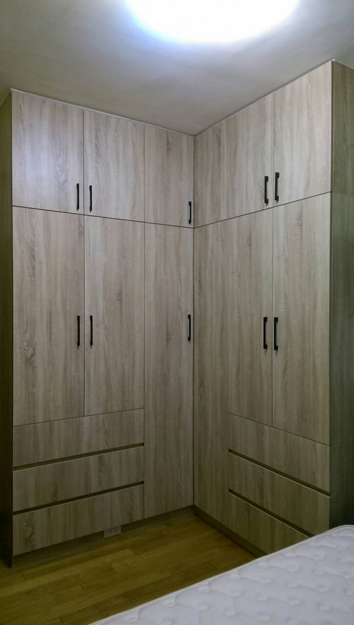 用系統櫃改造理想中臥房~